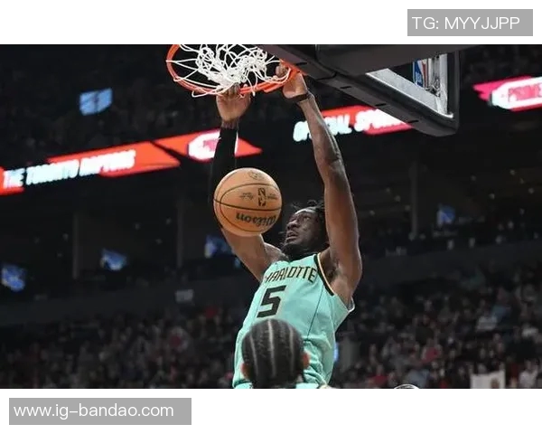 太阳主帅称赞阿伦突破能力他的引力为球队创造巨大进攻空间